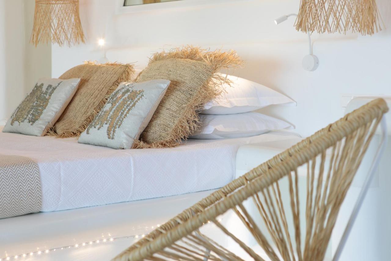 Avali Deluxe Suites Agios Prokopios  Buitenkant foto